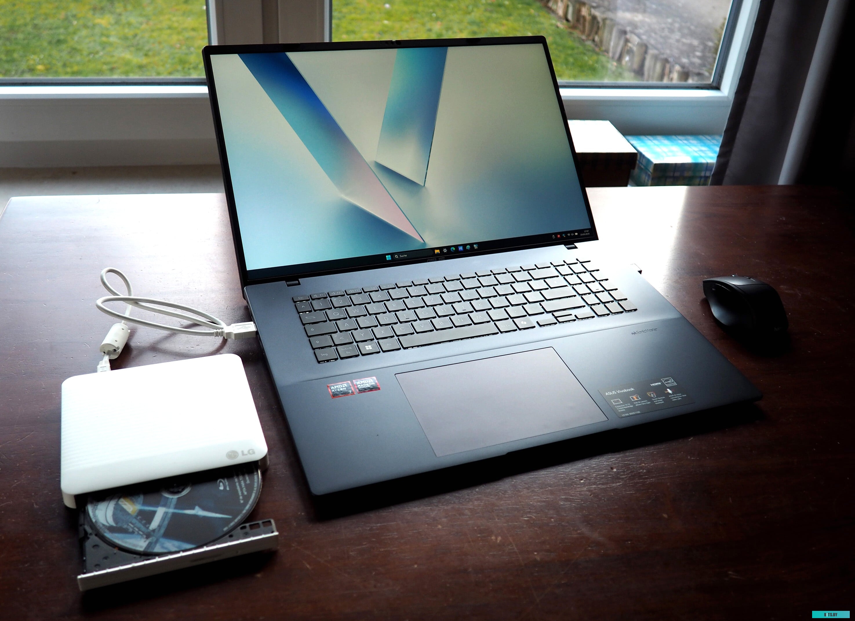 Ноутбук ASUS Vivobook 18 M1807HA-S8108