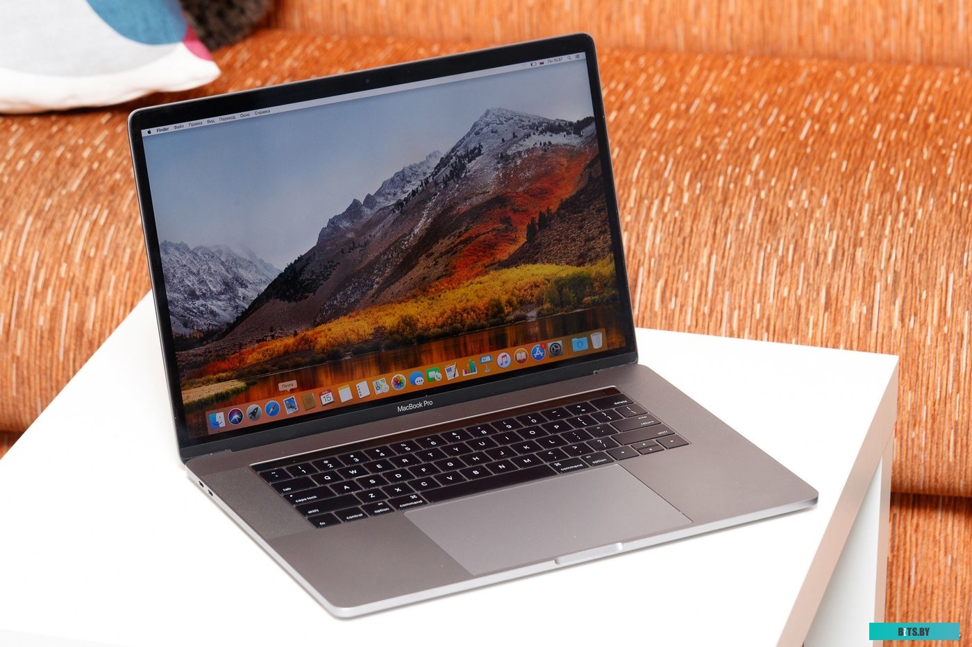 235_C02T53P0H03M C02T53P0H03M Apple MacBook Pro 15" Touch Bar 2016 Восстановленный by New Store, грейд A+ C02T53P0H03M