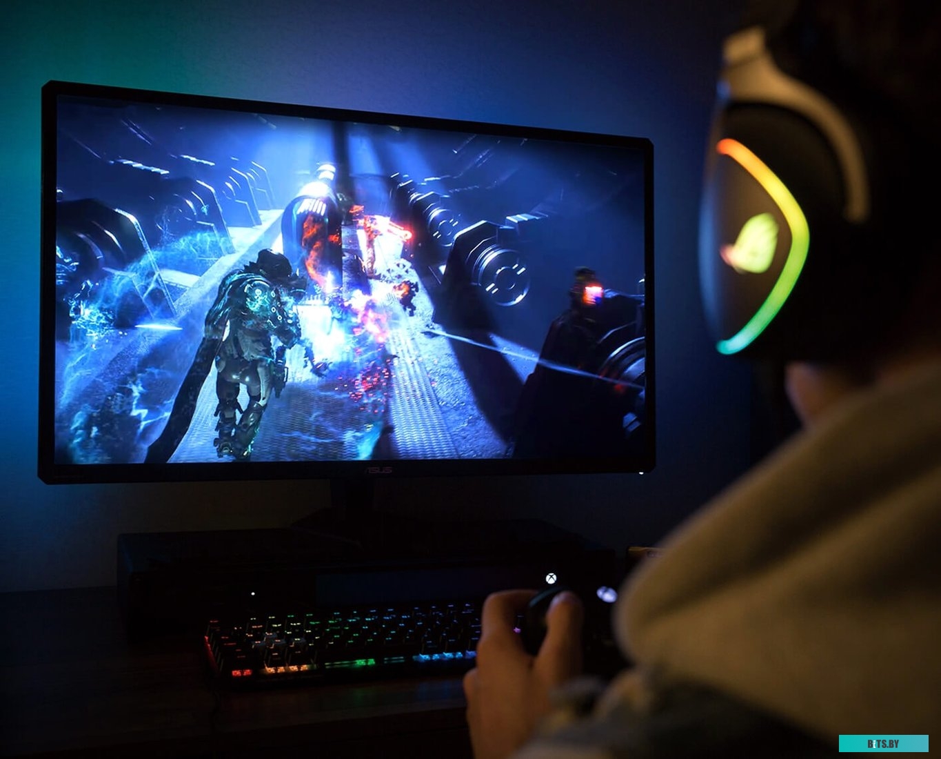 Монитор ASUS CG32UQ