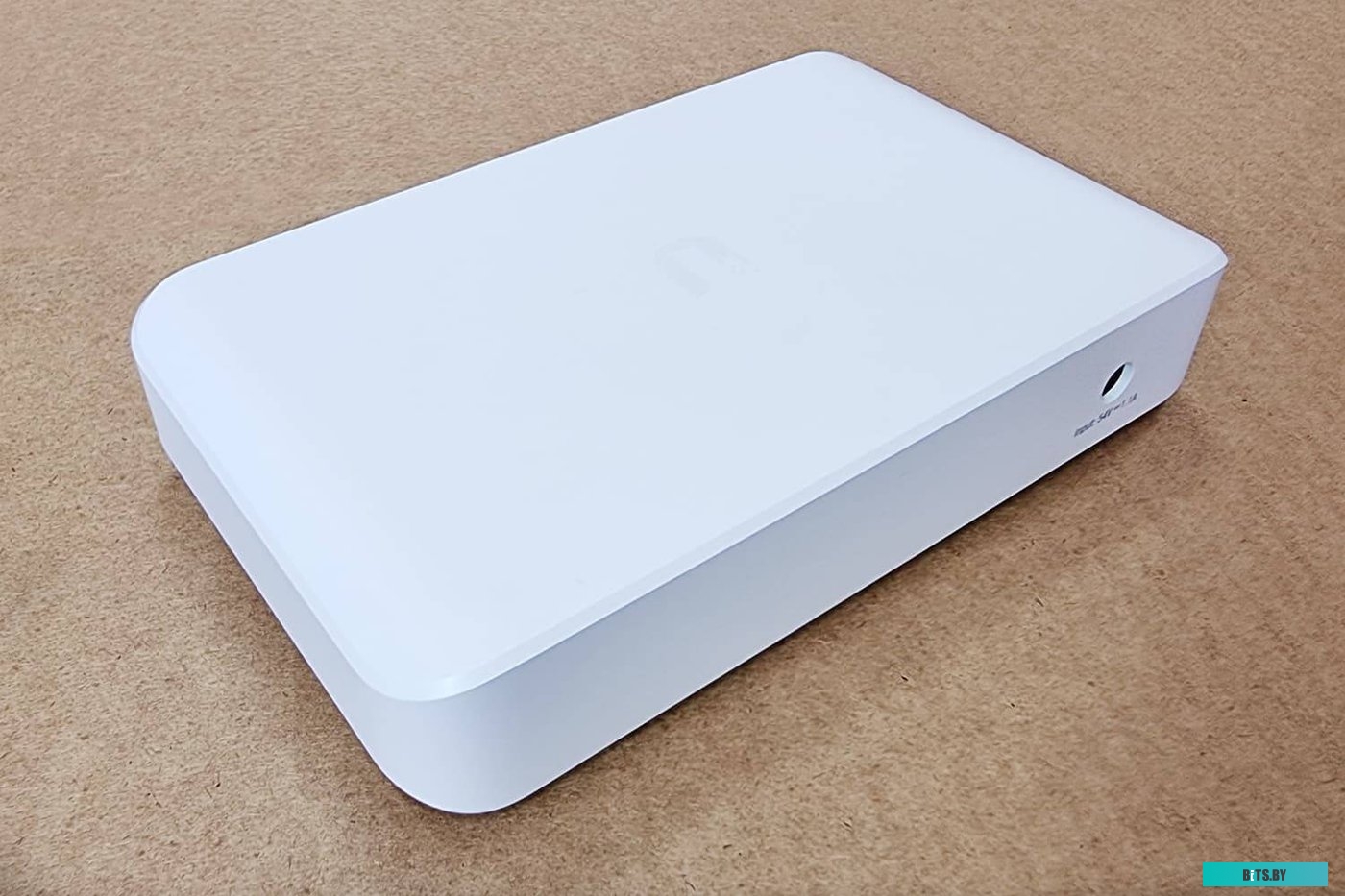Управляемый коммутатор 2-го уровня Ubiquiti UniFi Switch Lite 8 POE USW-Lite-8-POE