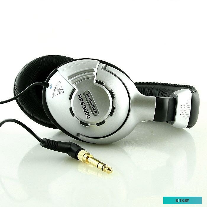 Behringer HPS3000