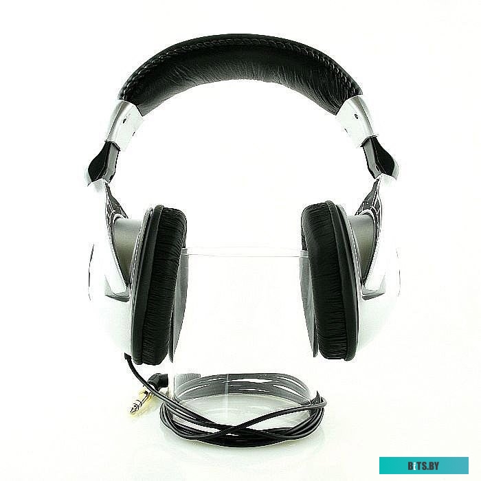 Behringer HPS3000