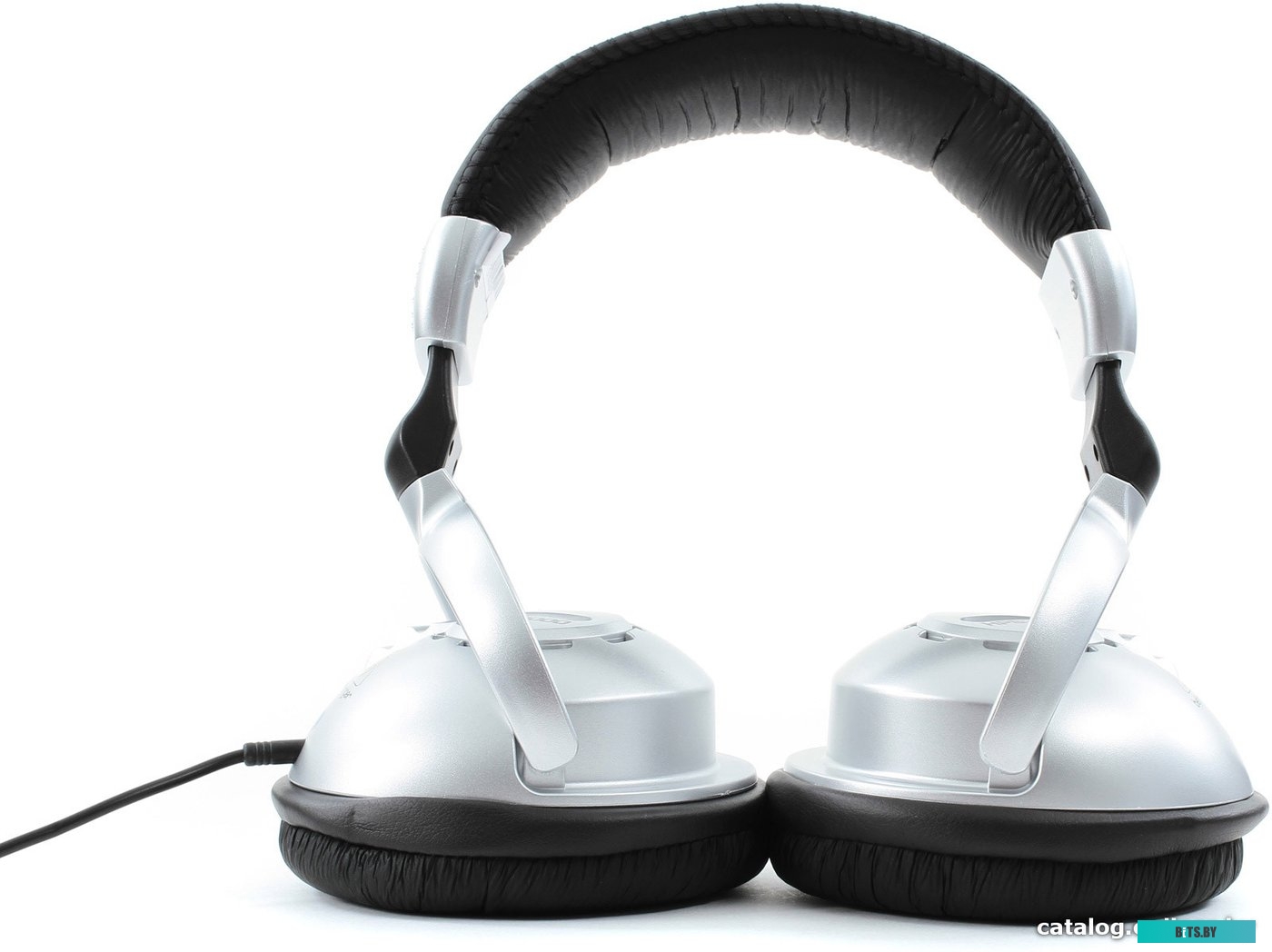 Behringer HPS3000