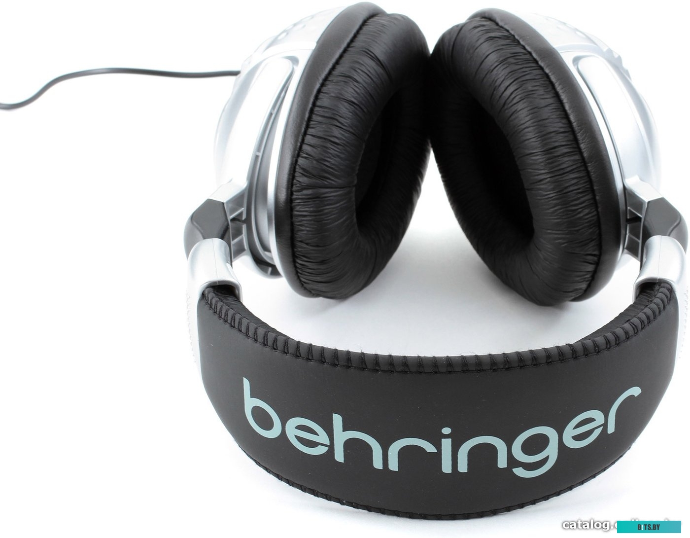 Behringer HPS3000
