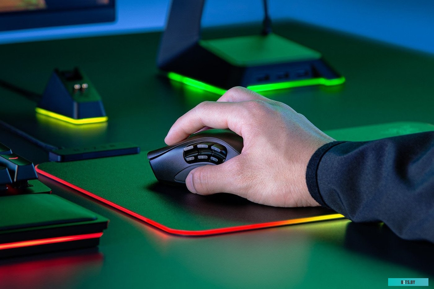 Мышь Razer Naga Pro <RZ01-03420100-R3G1>