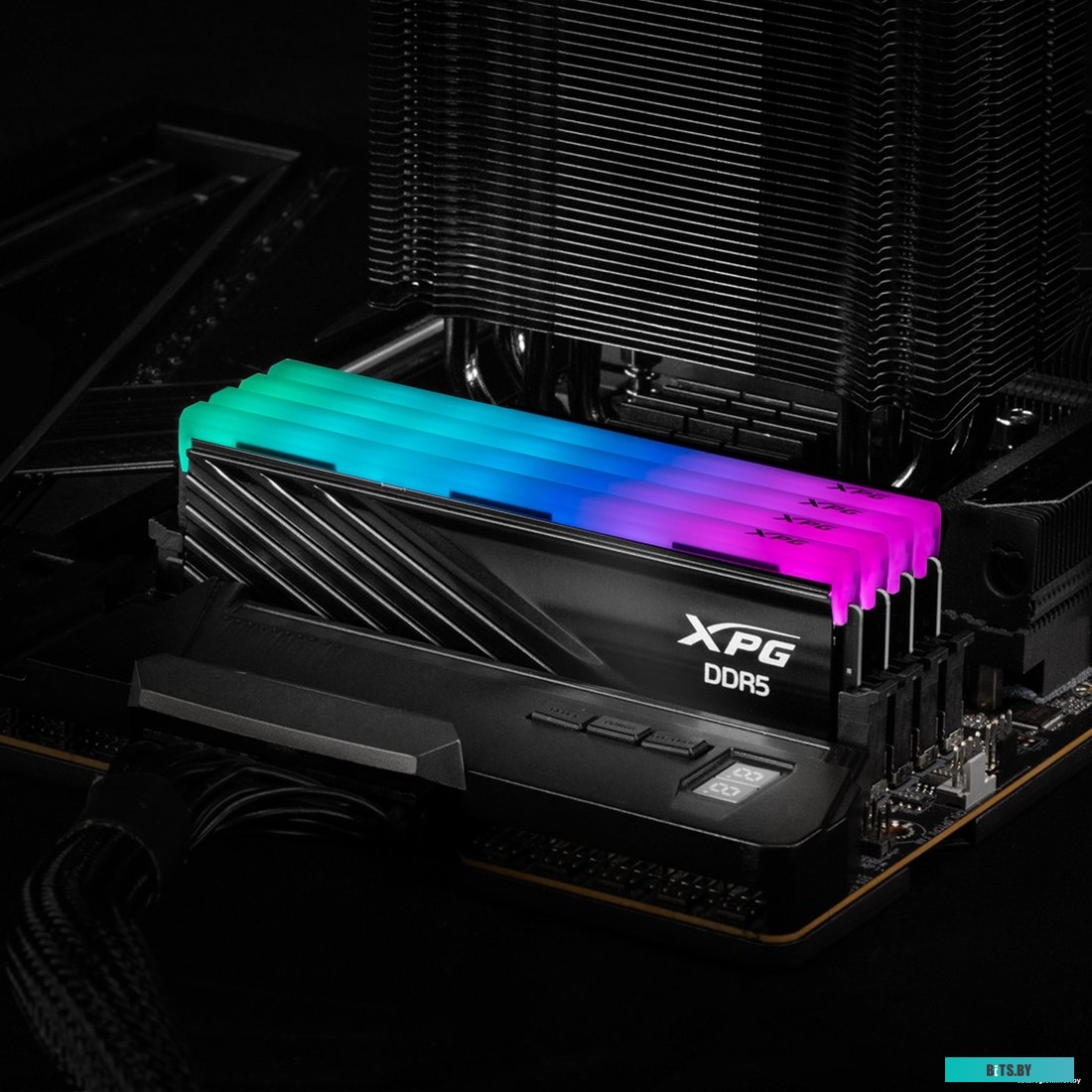Оперативная память ADATA XPG Lancer Blade RGB AX5U6400C3216G-DTLABRBK