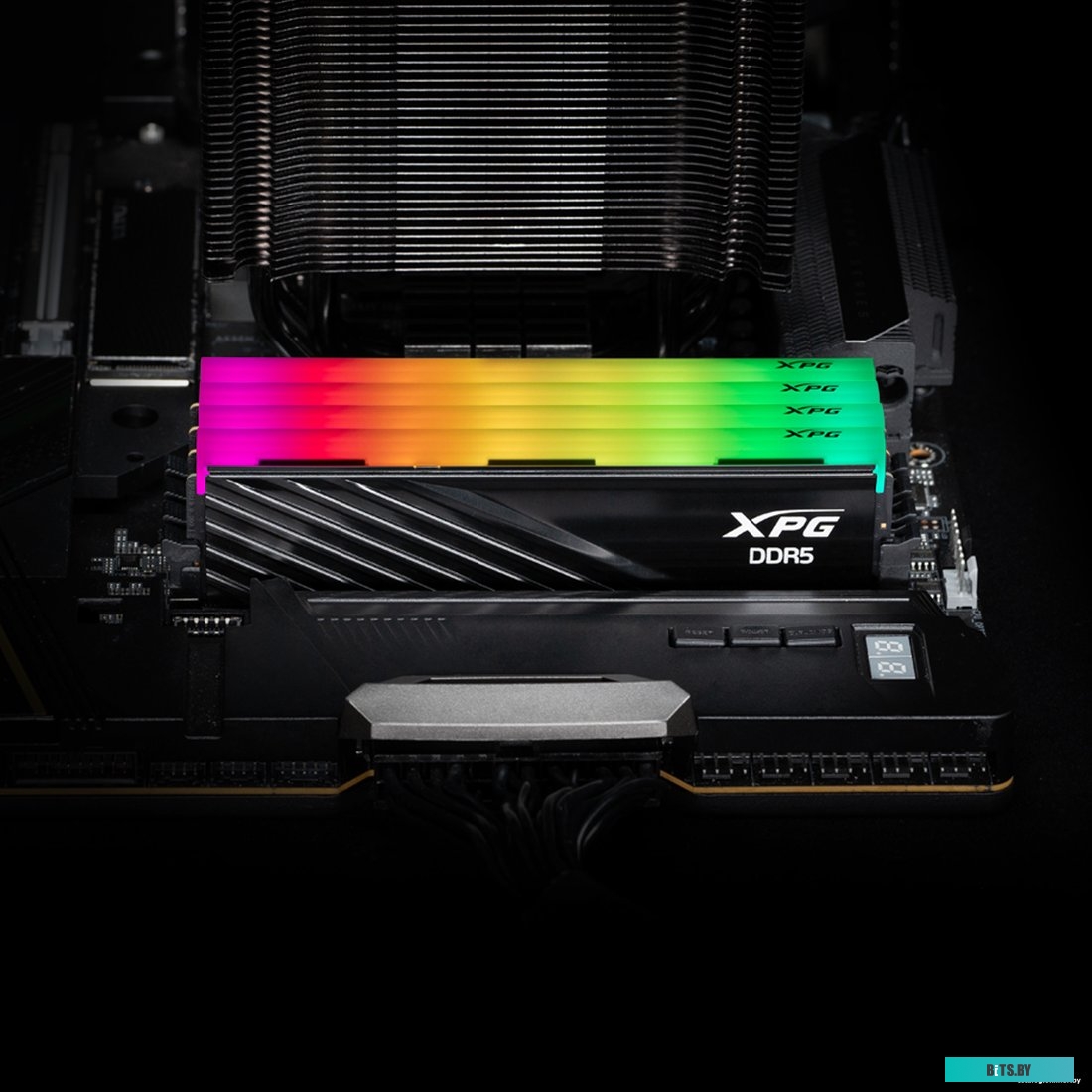 Оперативная память ADATA XPG Lancer Blade RGB AX5U6400C3216G-DTLABRBK