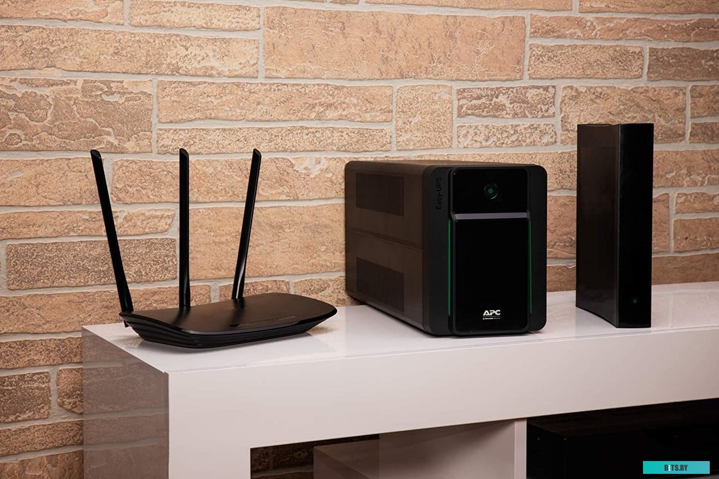 Источник бесперебойного питания (ИБП) APC Back-UPS 1600VA BX1600MI-GR