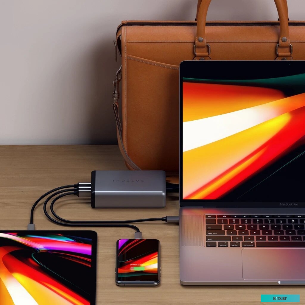 Сетевое зарядное Satechi 108W Pro Type-C PD Desktop Charger (американская вилка) <ST-TC108WM>