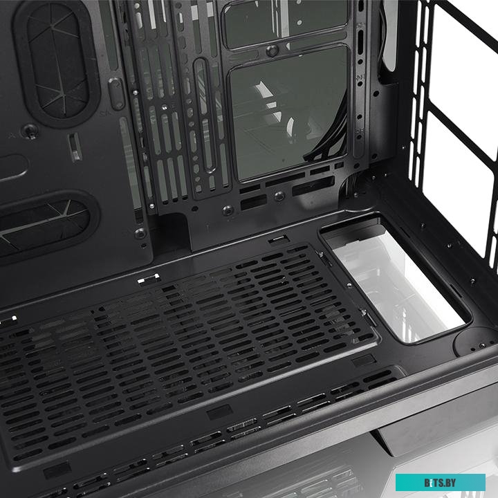 Корпус Thermaltake View 71 Tempered Glass RGB Edition <CA-1I7-00F1WN-01>