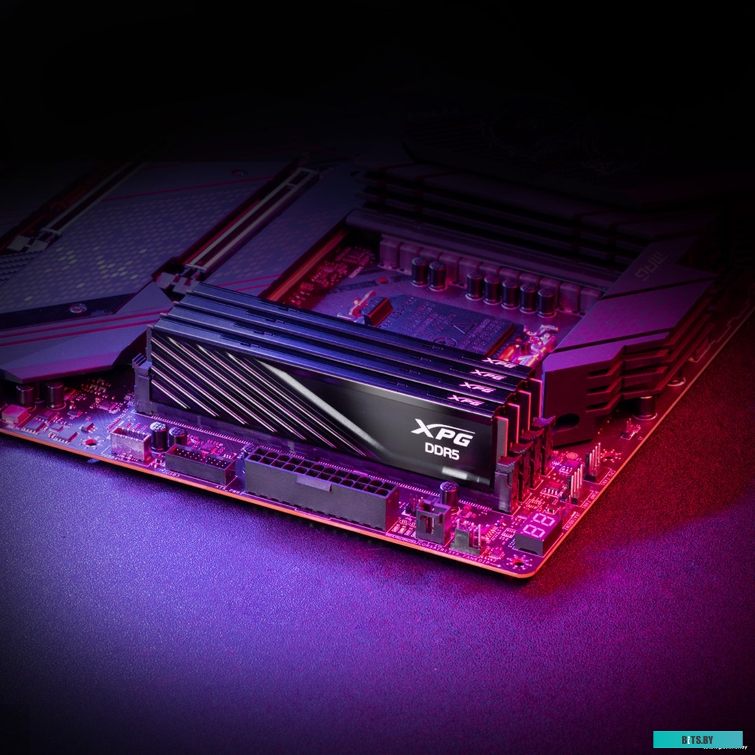 Оперативная память ADATA XPG Lancer Blade AX5U5600C4616G-DTLABBK