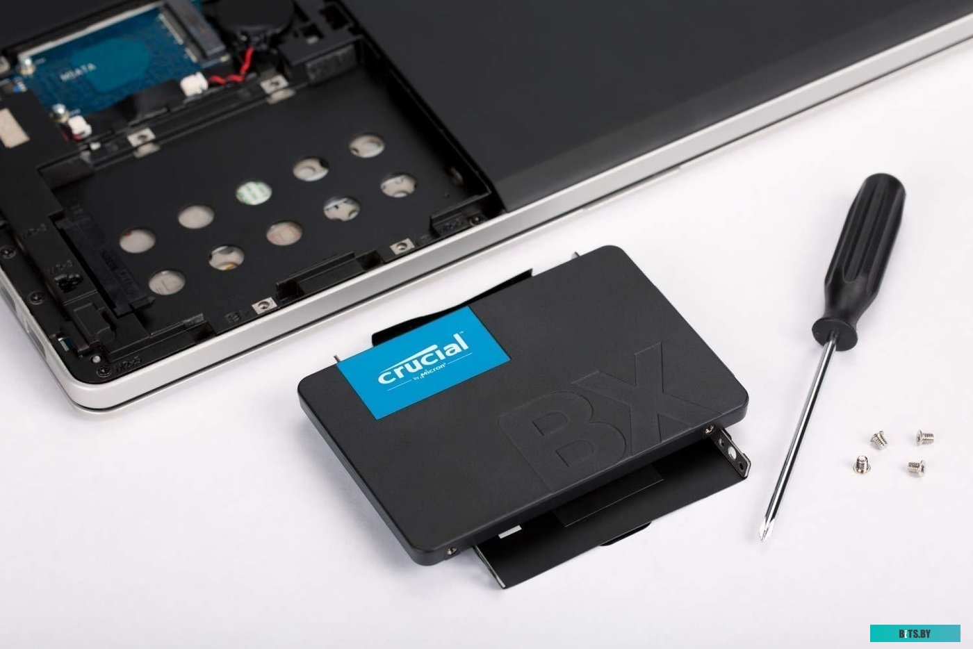 SSD Накопитель Crucial BX500 2TB CT2000BX500SSD1