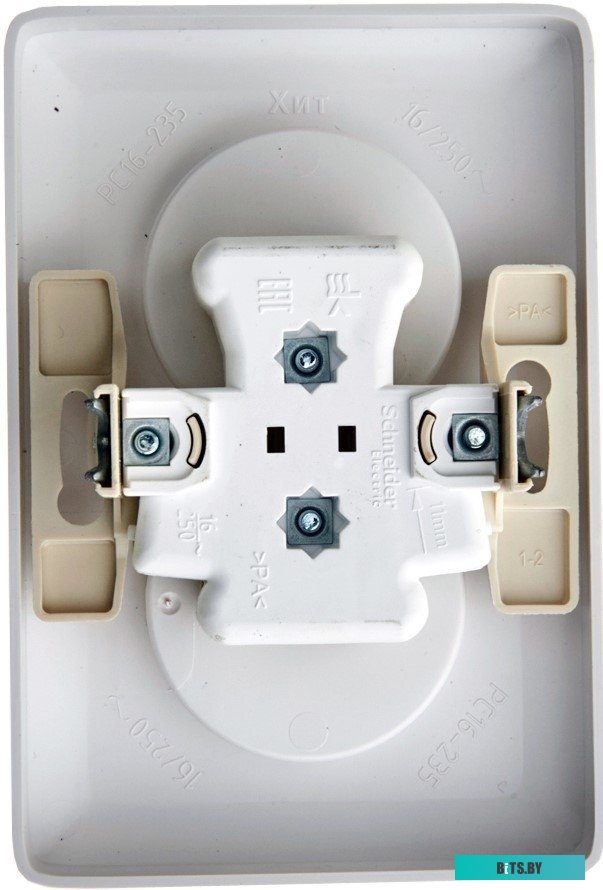 Розетка Schneider Electric Хит RS16-235-B
