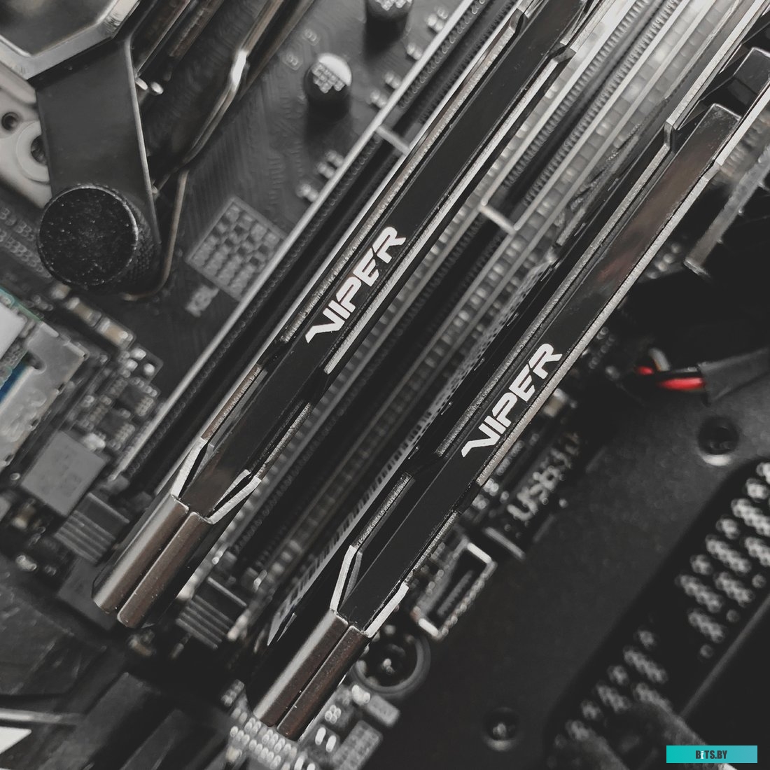 Оперативная память Patriot Viper Steel 8GB DDR4 PC4-28800 PVS48G360C8